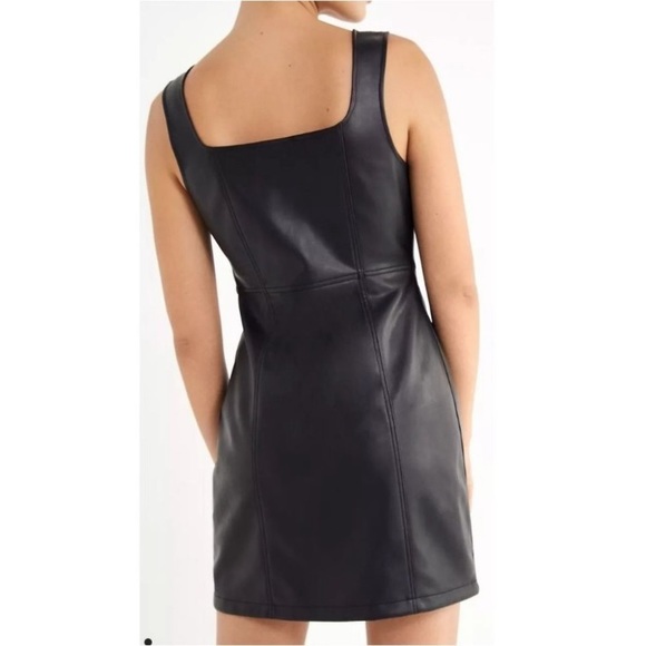 Urban Outfitters Faux Leather Button-Down Dress black size 8 - Picture 3 of 16